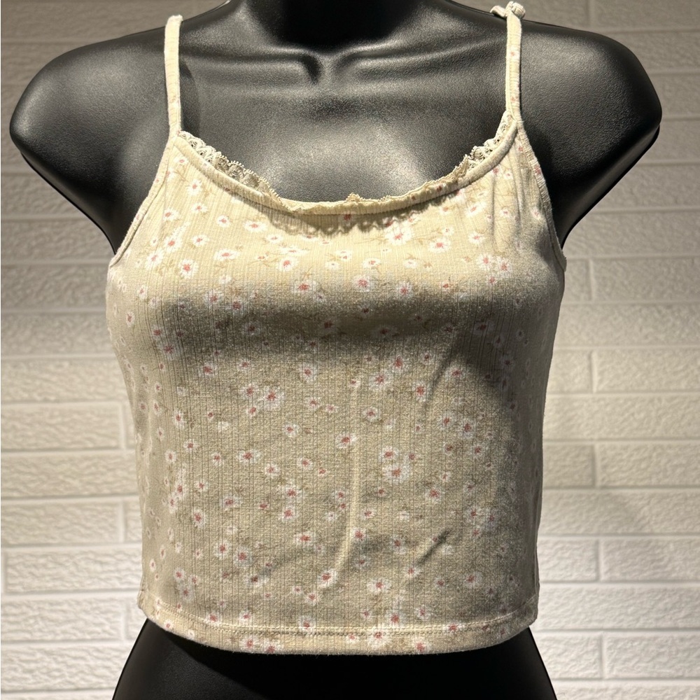 Forever 21 Cream‎ Floral Camisole